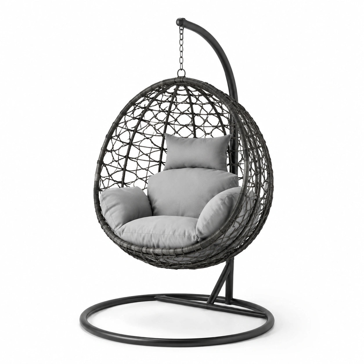 Fauteuil suspendu en rotin avec coussins en polyester gris et support en métal noir